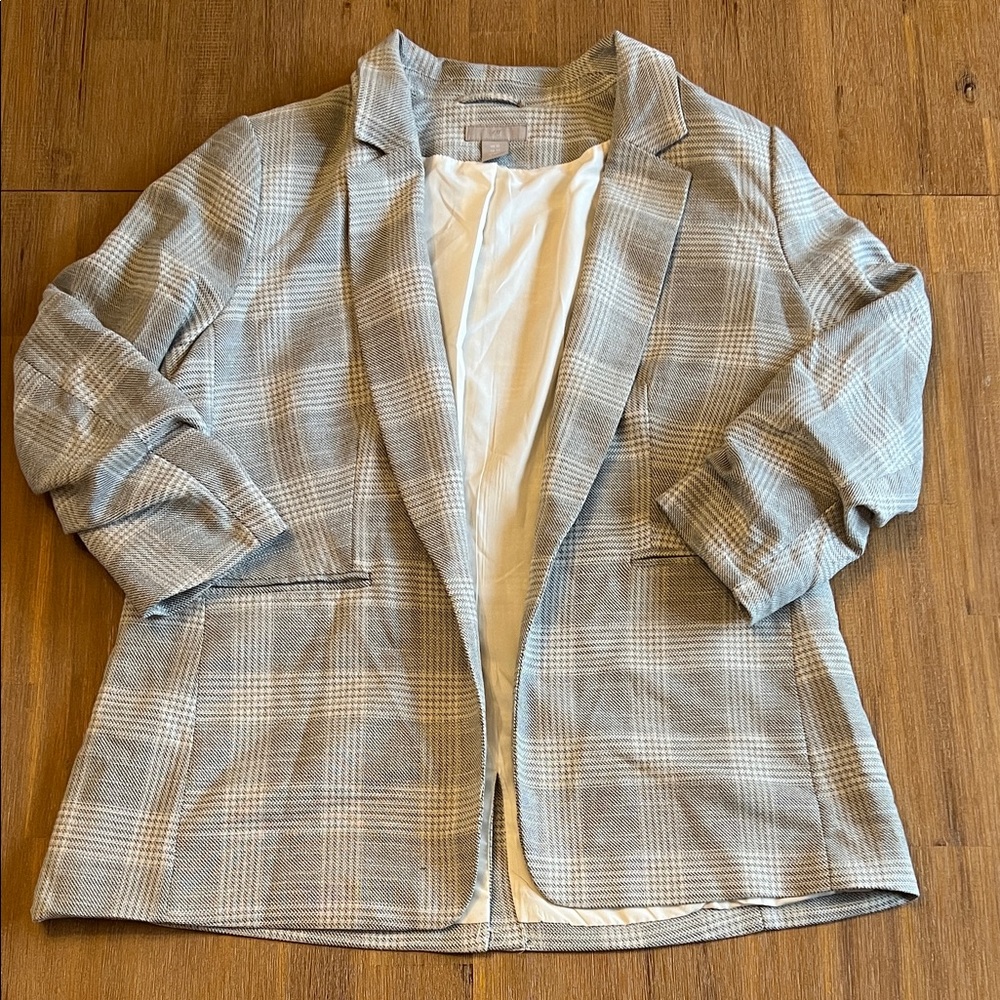 H&M Light Gray Checkered Blazer
